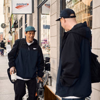 HOODED WINDBREAKER - BLACK/NAVY