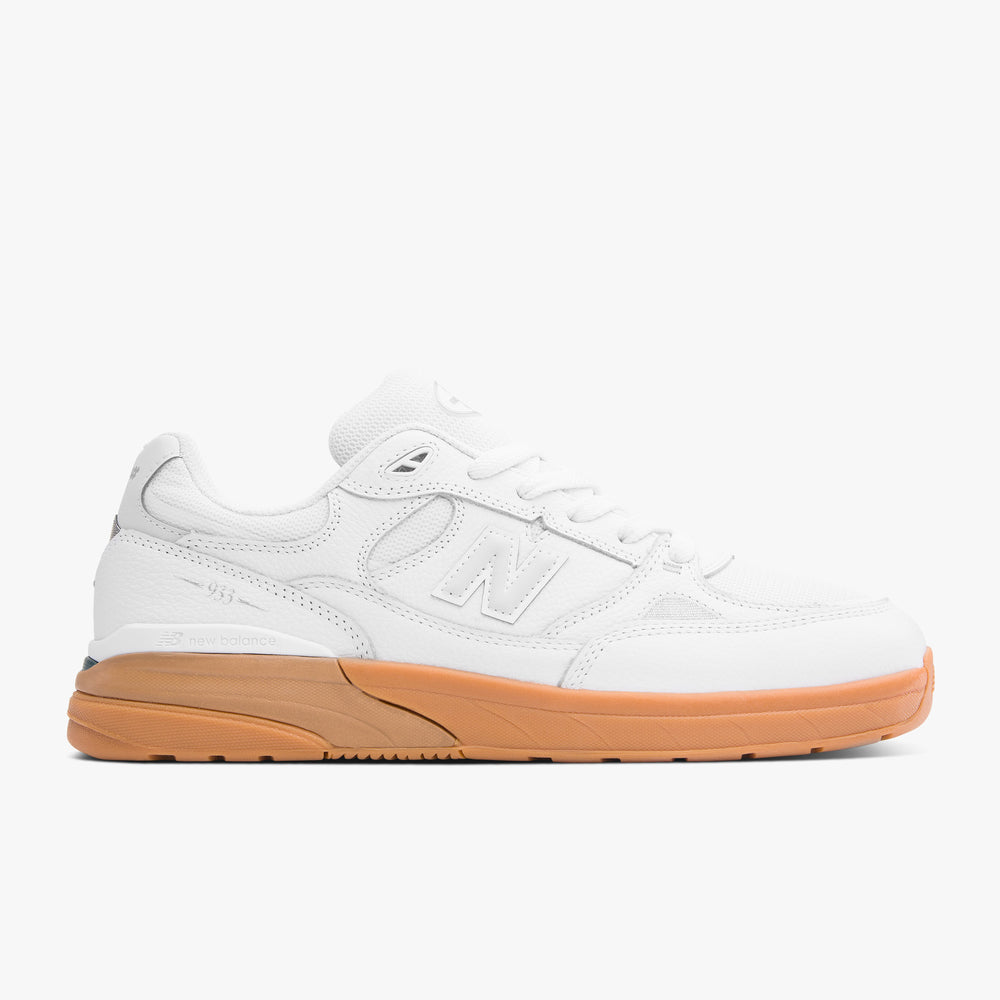 NB NUMERIC - REYNOLDS 933 - WHITE/GUM
