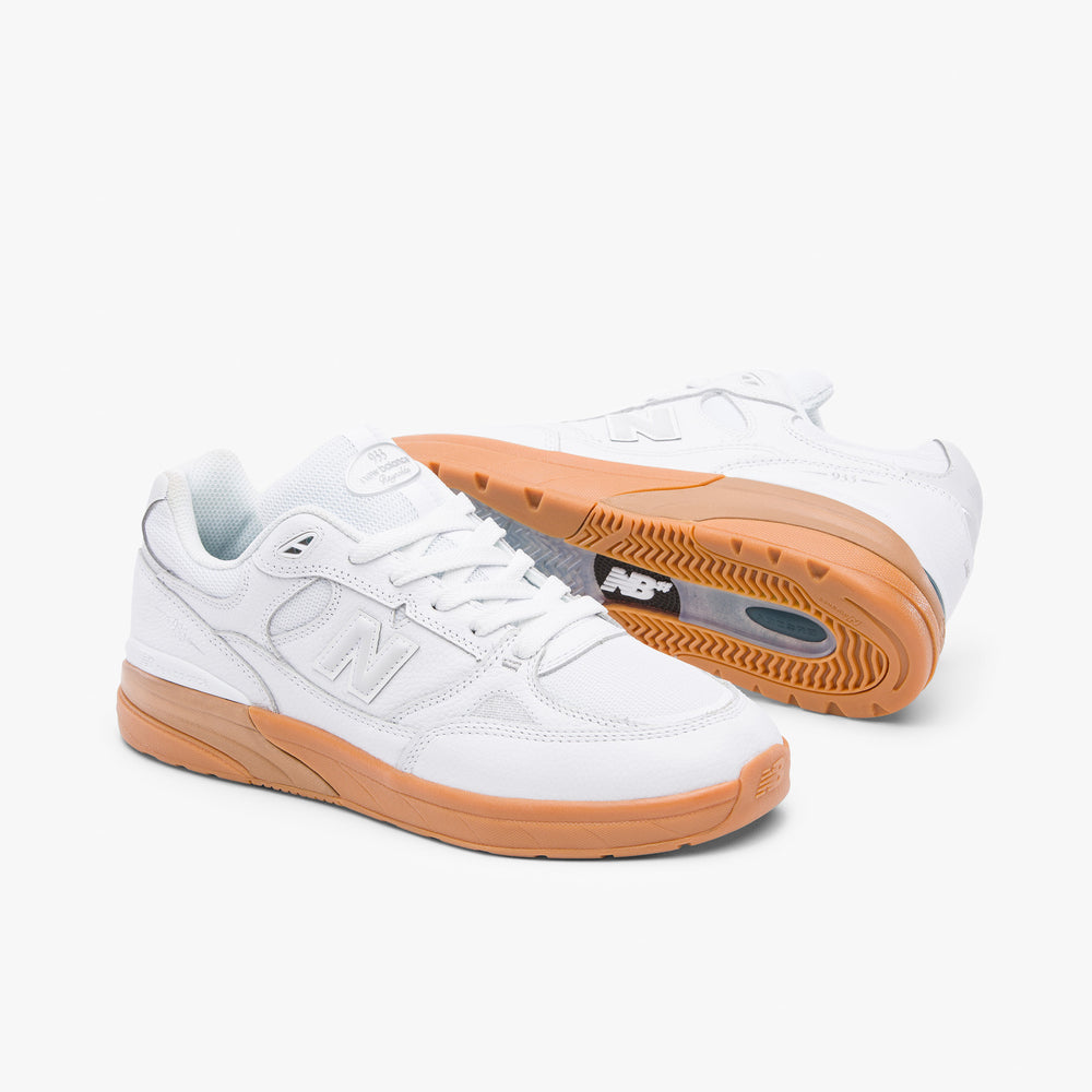 NB NUMERIC - REYNOLDS 933 - WHITE/GUM
