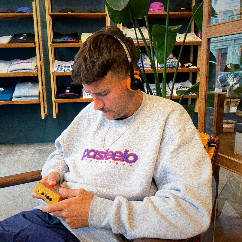 RACE CREWNECK - HEATHER GREY