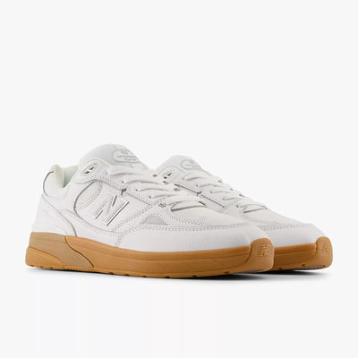NB NUMERIC - REYNOLDS 933 - WHITE/GUM